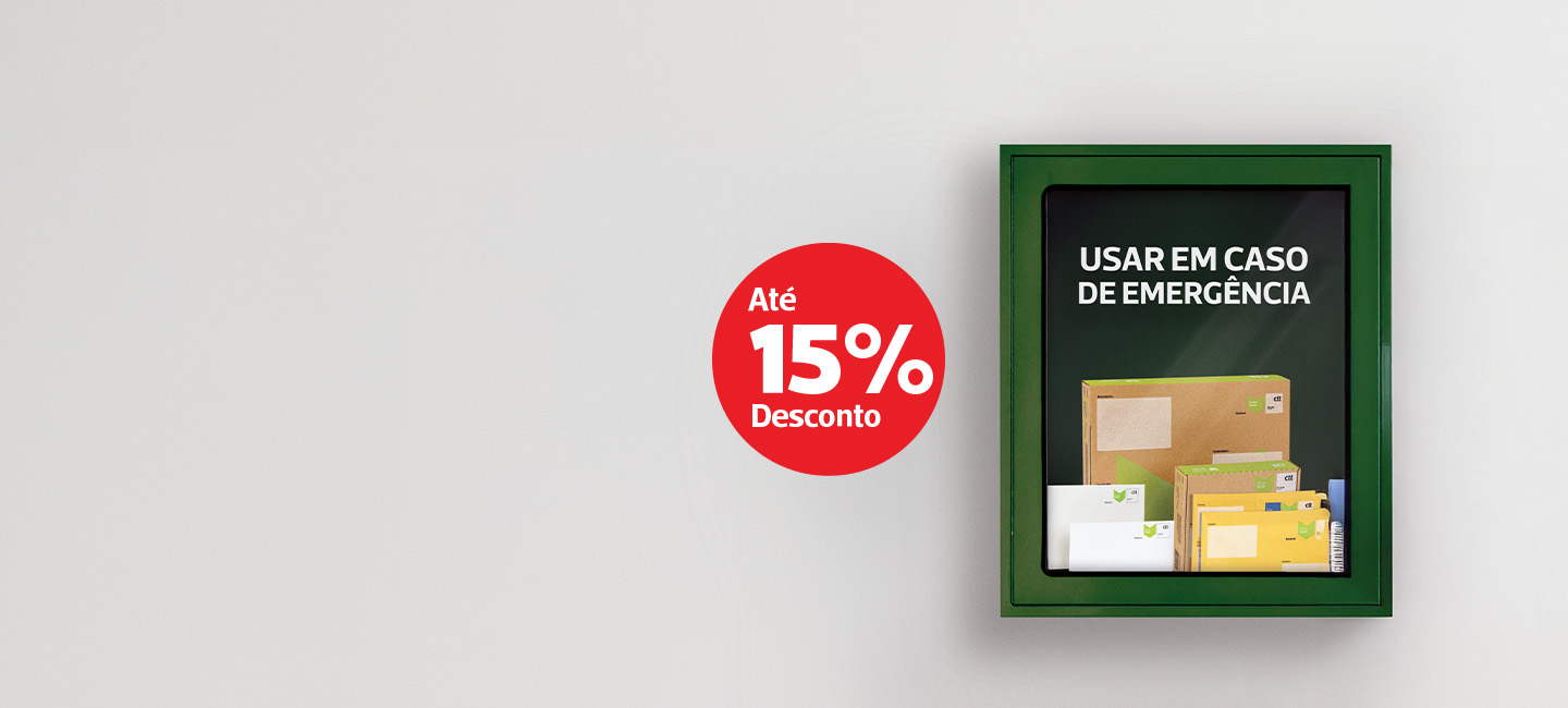 Caixa de emergência com produtos de Correio Verde e onde se pode ler 